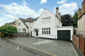 4 bedroom Detached for sale